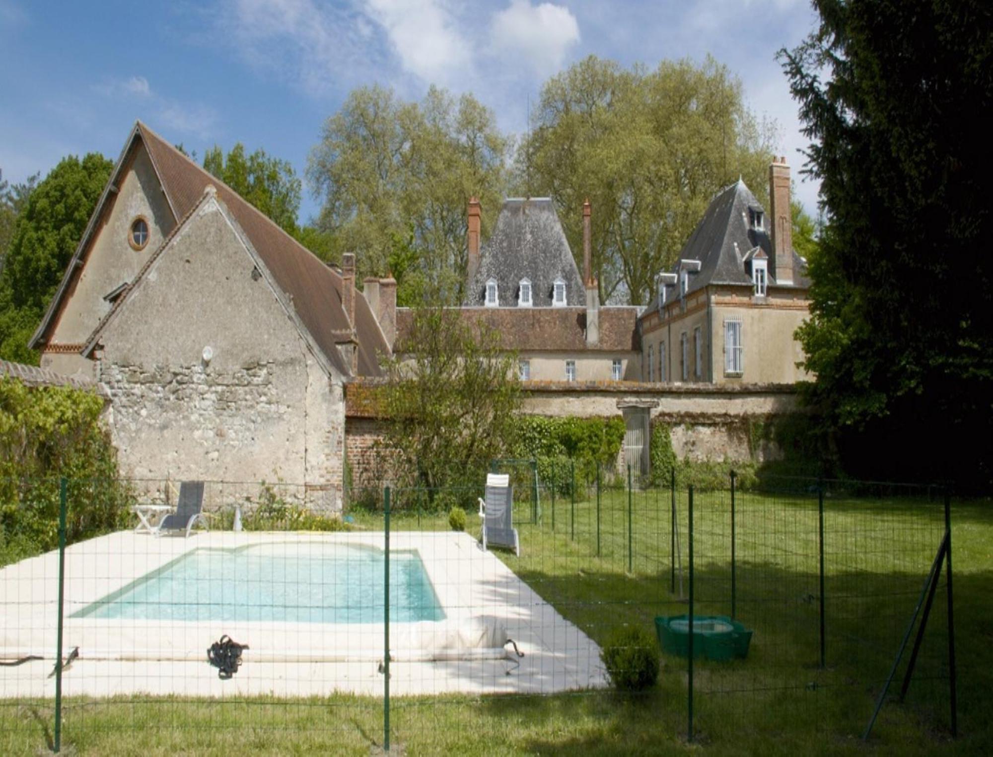 Chateau De Villars Villeneuve-sur-Allier Екстериор снимка